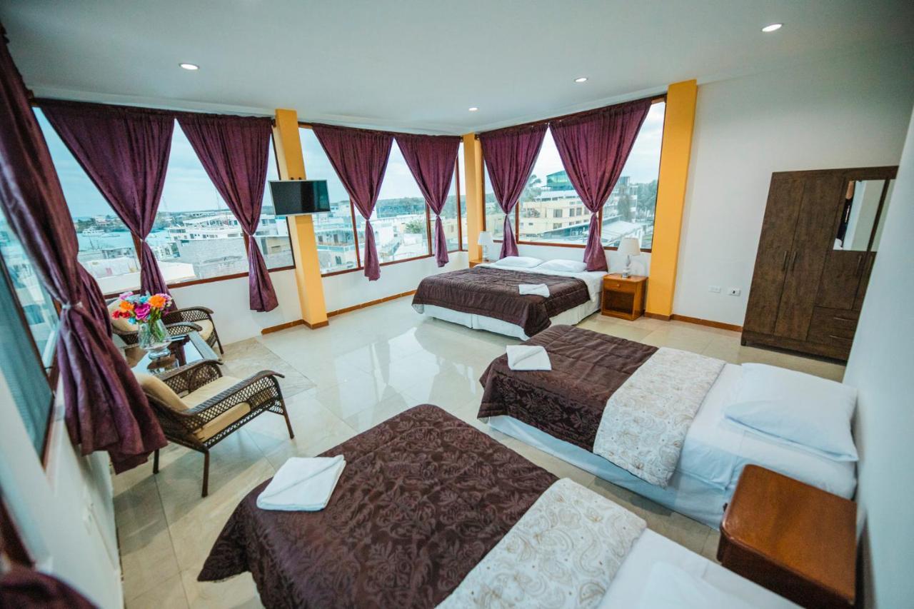 Hostal Gardner Galapagos Puerto Ayora  Exteriör bild