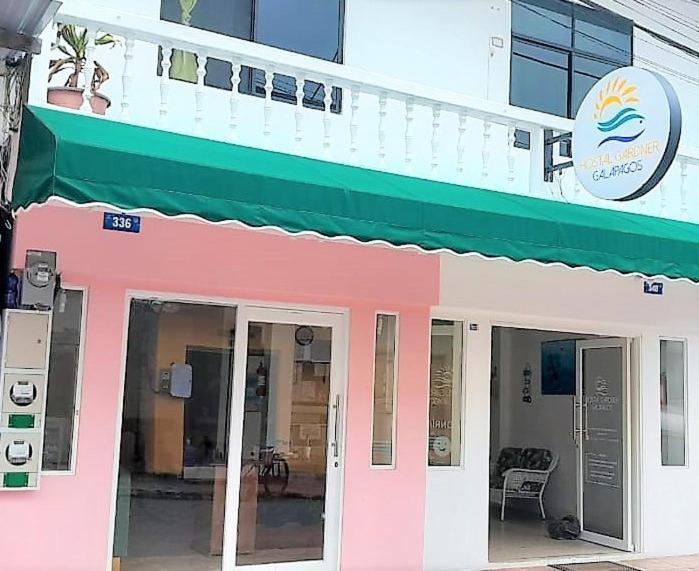 Hostal Gardner Galapagos Puerto Ayora  Exteriör bild
