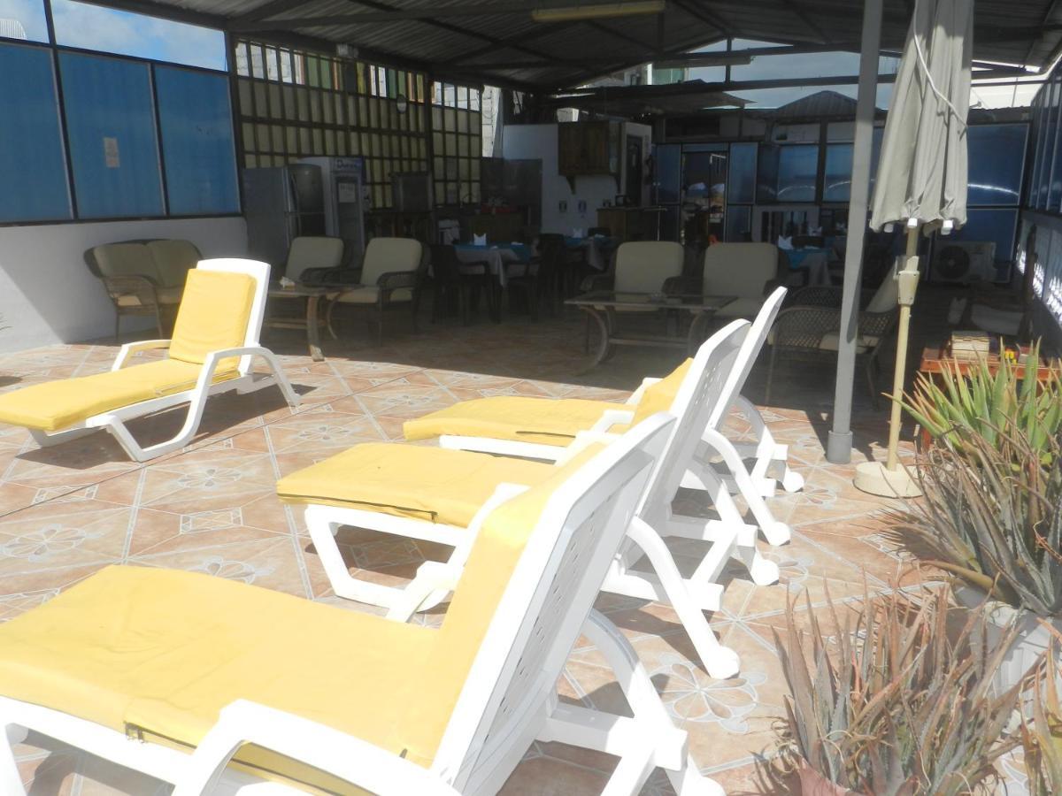 Hostal Gardner Galapagos Puerto Ayora  Exteriör bild