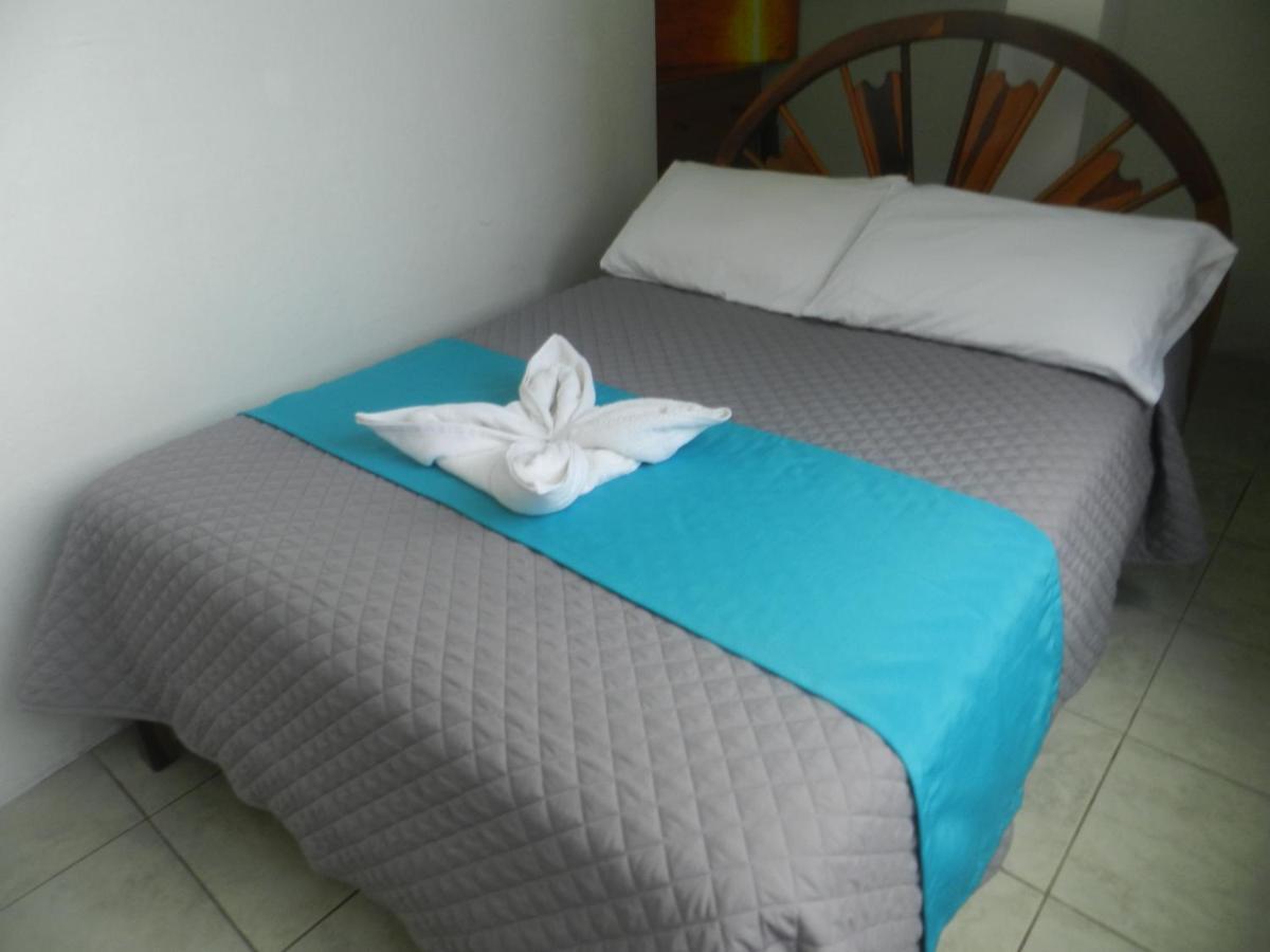 Hostal Gardner Galapagos Puerto Ayora  Exteriör bild