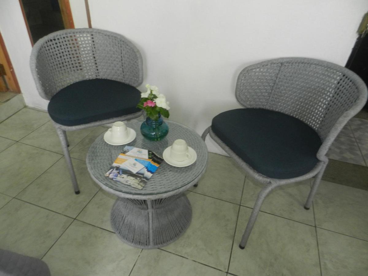 Hostal Gardner Galapagos Puerto Ayora  Exteriör bild